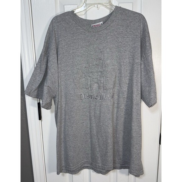 Disneyland Embroidered Embossed T-Shirt Grey Men's 2X - Picture 1 of 5